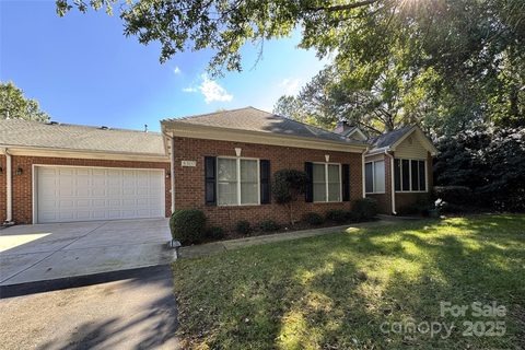 8307 Olde Troon Drive sold condo in Troon At Ballantyne, Charlotte, NC