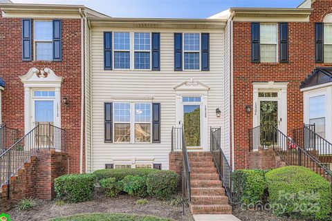 12308 Verdant Court sold home in Garden Oaks, Charlotte, NC