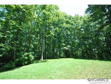 35 Poplar Crest Drive
