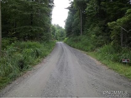 Lot 6 Old Chestnut Lane sold lot in The Ridges of Pleasant Grove, Hendersonville, NC