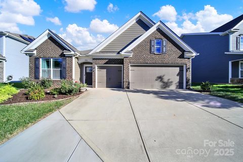 7094 Bareland Road sold home in Avondale, Fort Mill, SC