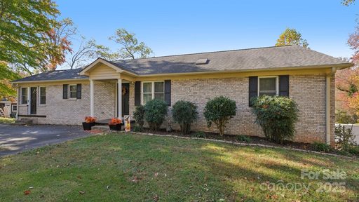 1608 Sharon Road sold home in Ardmore, Winston Salem, NC