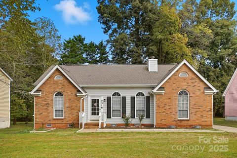 7516 Barn Stone Drive sold home in Morris Farms, Charlotte, NC