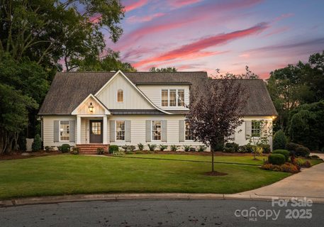 2415 Knollwood Road sold home in Old Foxcroft, Charlotte, NC