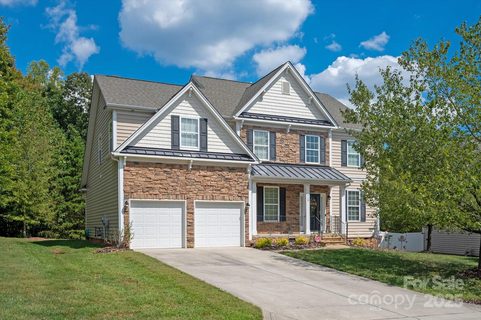 945 Vogel Way sold home in Fallbrook, Fort Mill, SC