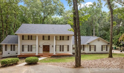 2638 High Ridge Road
