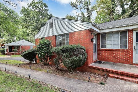 3226 Marlborough Road sold home in Marlborough Woods, Charlotte, NC