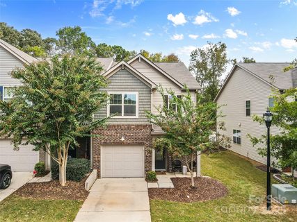 6015 Sweetbay Lane sold townhome in The Grove, Fort Mill, SC