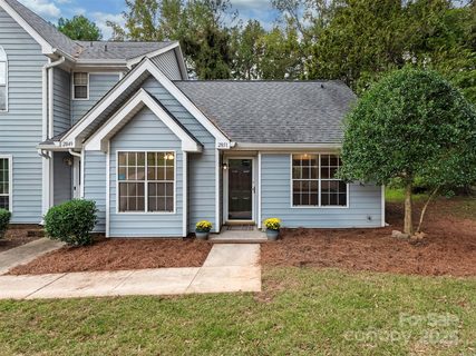 2851 Iron Gate Lane sold condo in Firethorne, Charlotte, NC