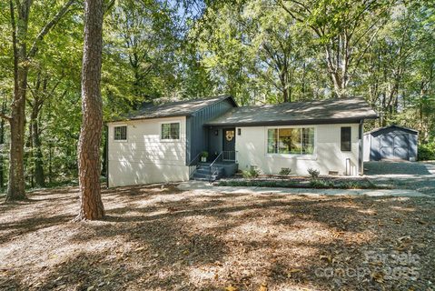 6641 Lakeside Drive