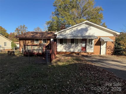 6201 Eagle Peak Drive sold home in Forest Pawtuckett, Charlotte, NC