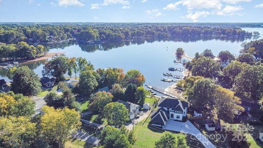 Previously sold for $1,188,479