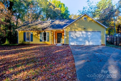 7541 Crestside Lane sold home in Sherbrook, Charlotte, NC
