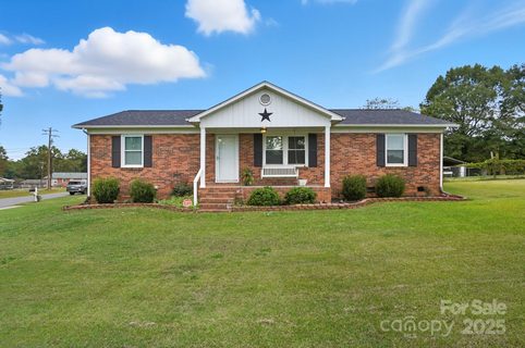 3923 Windwood Drive sold home in Meadowbrook Acres, Gastonia, NC
