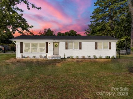 744 University Drive sold home in Sedgefield, Rock Hill, SC