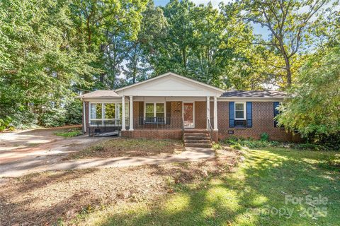 441 Holly Circle sold home in Holly Acres, Mount Holly, NC