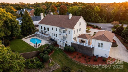 822 36th Avenue Place sold home in Governors Harbour, Hickory, NC