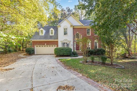 8437 Kilmartin Lane