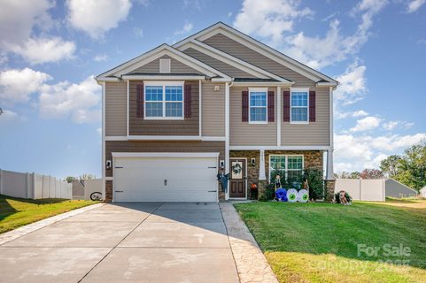 7415 Foxgate Circle