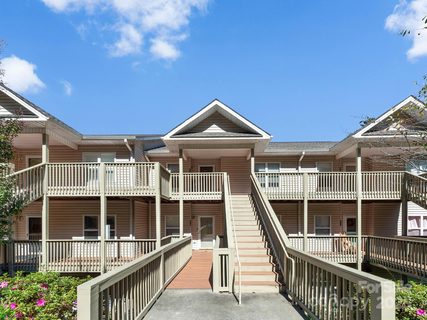 510 Carrington Place sold condo in Carrington Place, Arden, NC