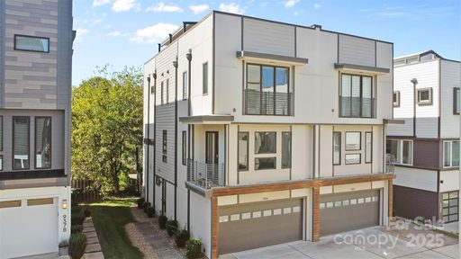 945 Westbrook Drive