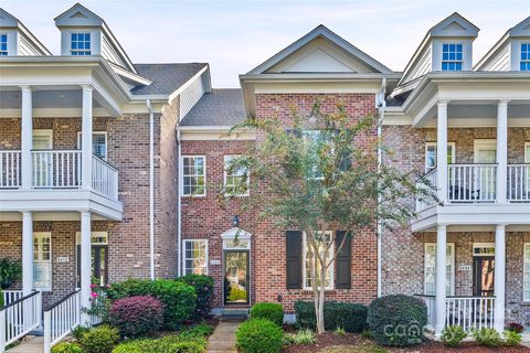 8408 Indigo Row