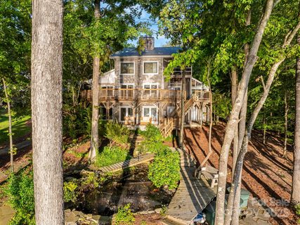 122 Mountain Harbor Drive sold home in Old Mountain Harbor, Lexington, NC