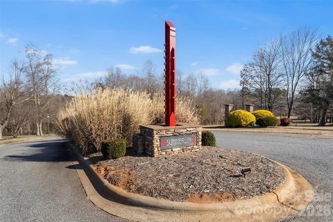 1625 Summerlin Place active home in Summerlin, Newton, NC
