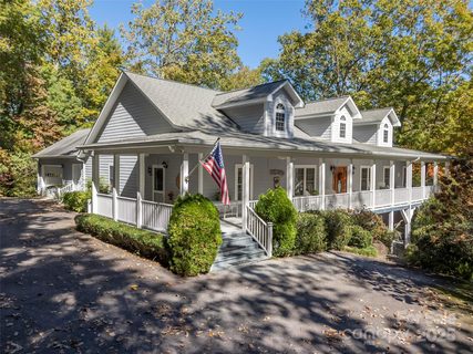 89 Memory Lane sold home in Salley Hill, Saluda, NC
