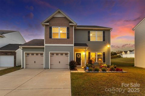 8926 Rockrose Way sold home in Upper Riverpointe, Charlotte, NC