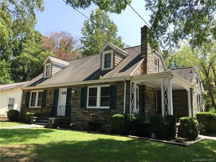 1044 E Main Street