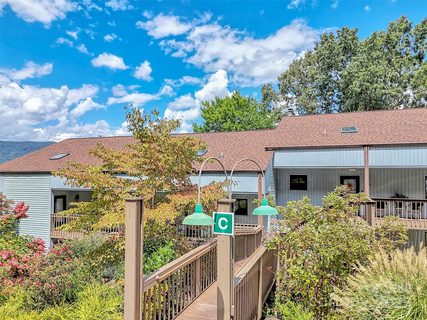 Previously sold for $406,000