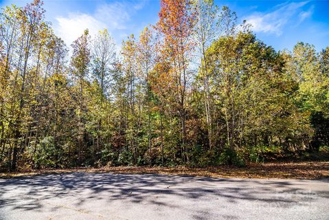 69 Seminole Drive sold home in Creekside Village, Maiden, NC