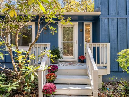 19 Muirfield Drive sold home in Muirfield, Arden, NC