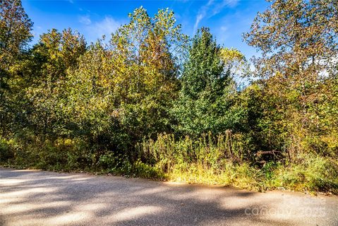 65 Seminole Drive sold home in Creekside Village, Maiden, NC