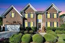 6809 Old Persimmon Drive sold home in Mint Hill, SC