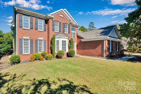 805 Springwood Drive