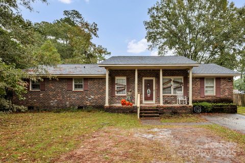 403 Ravenscroft Road sold home in Lloydwoods, West Columbia, SC