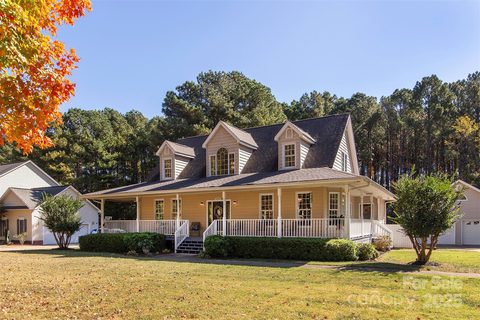 1595 High Ridge Drive sold home in Forest Ridge, Stanley, NC