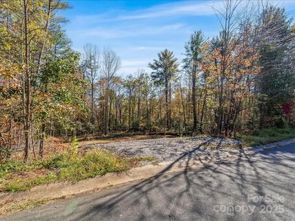 304 Winding Creek Drive pending home in Winding Creek, Morganton, NC