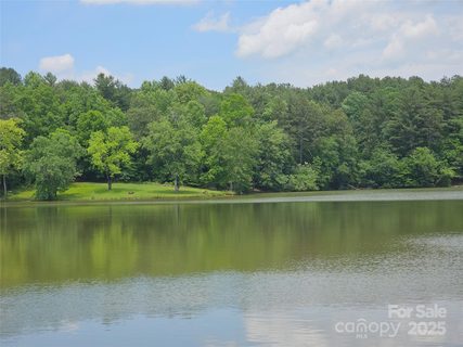 2226 Inlet Shore Road active home in Island Pointe At Lake Vistas, Connelly Springs, NC