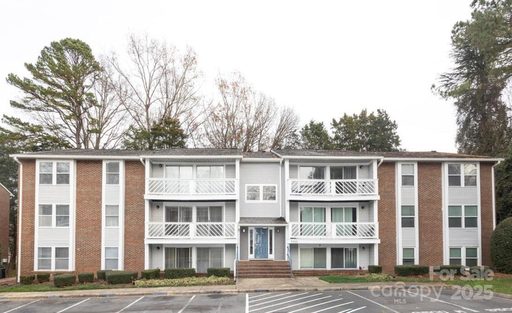 9500 Shannon Green Drive sold condo in Shannon Green, Charlotte, NC
