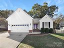 912 Carole Summey Drive sold home in Dallas, SC