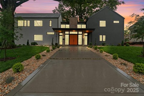 3822 Topsfield Road
