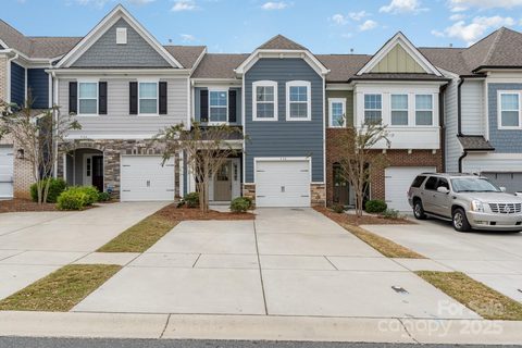 334 Embers Lane pending townhome in Paddlers Cove, Clover, SC