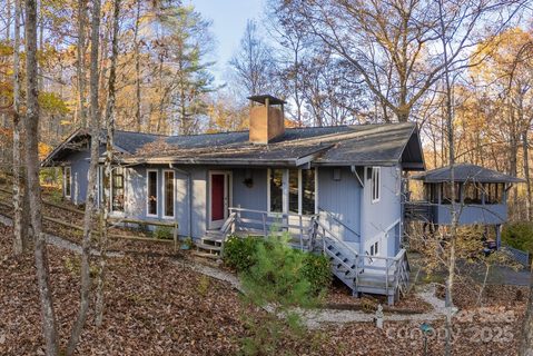 250 Butternut Lane active home in Sherwood Forest, Brevard, NC