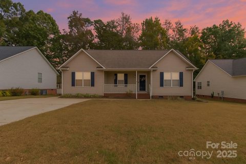 729 Golden Bell Drive sold home in Brittany Meadows, Rock Hill, SC