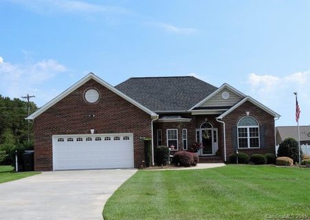 3447 47th Avenue Place sold home in Wandering Meadows, Hickory, NC