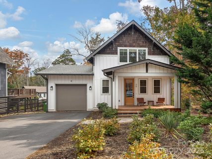 39 Cisco Road active home in Haw Creek, Asheville, NC