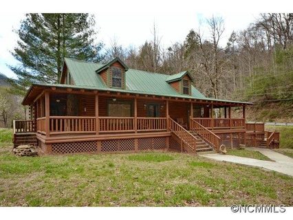 24 Freeman Knolls Drive sold home in Freeman Knolls, Hendersonville, NC